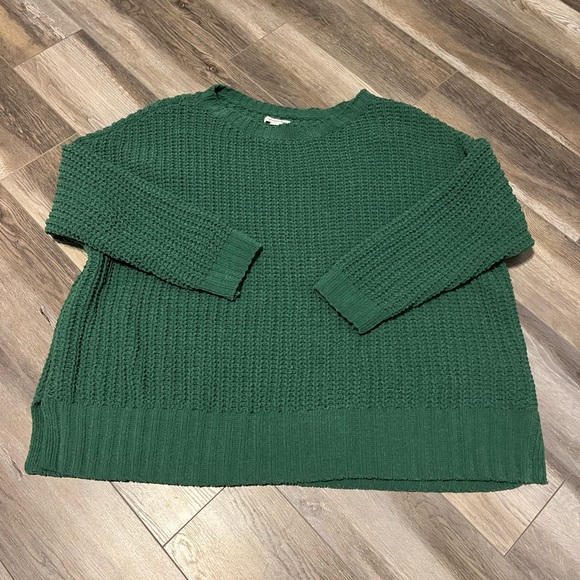 American Eagle Emerald Green Chunky Knit Sweater - Picture 3 of 9